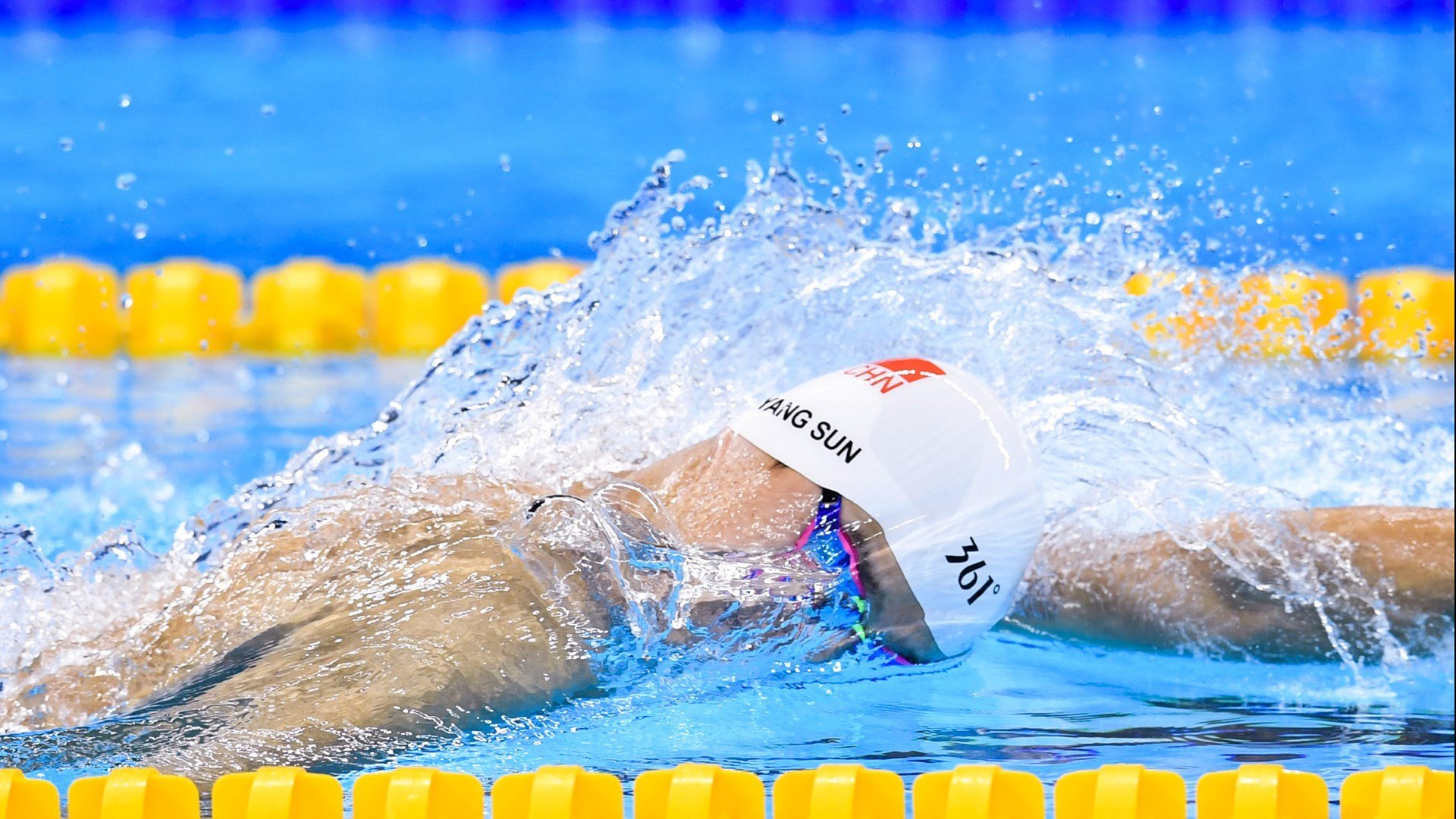 极限挑战:长距离铁人三项选手备战心得与装备推荐,极限铁人大赛赛事活动网址