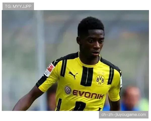 光速胜利惹人羡,多特教练主动求合照,多特训练师